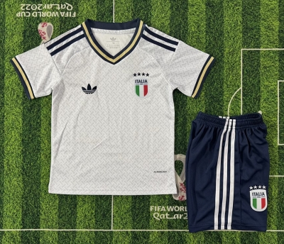2026 Italy away kids kit